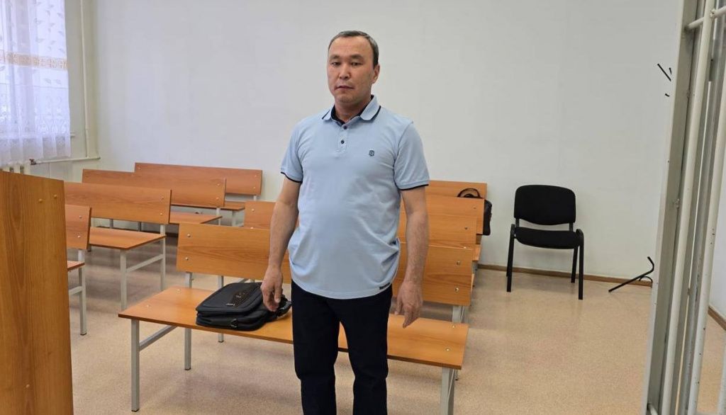 Врач-онколог Ашым Уулу Талантбек не признал вину в смерти пациента. Фото: пресс-служба прокуратуры Свердловской области Врач-онколог Ашым Уулу Талантбек не признал вину в смерти пациента. Фото: пресс-служба прокуратуры Свердловской области