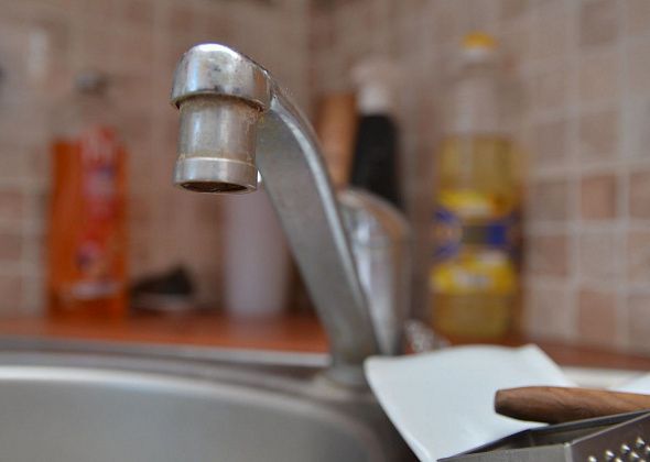 Горожане обсуждают отключение горячей воды в поселках и на окраинах Краснотурьинска