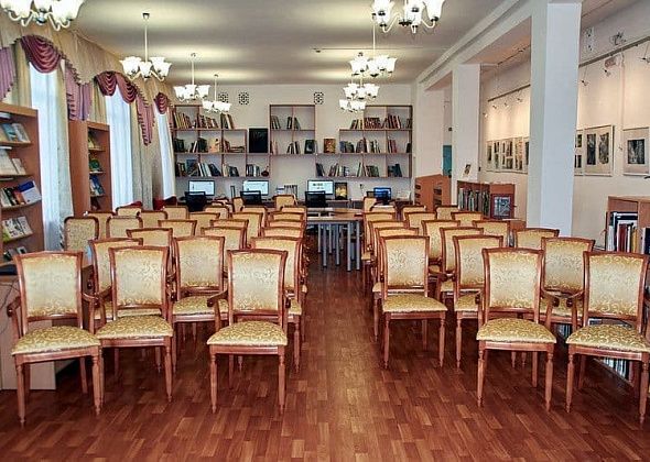 Библиотека приглашает на концерт весенней бардовской песни 